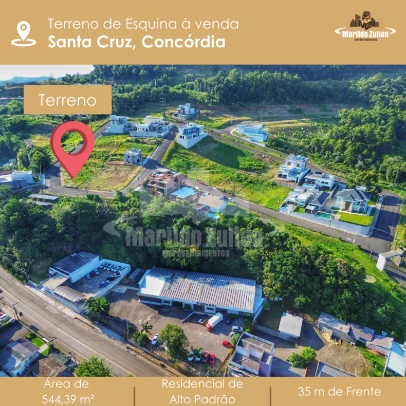 Terreno de 544,39 m² no Santa Cruz!