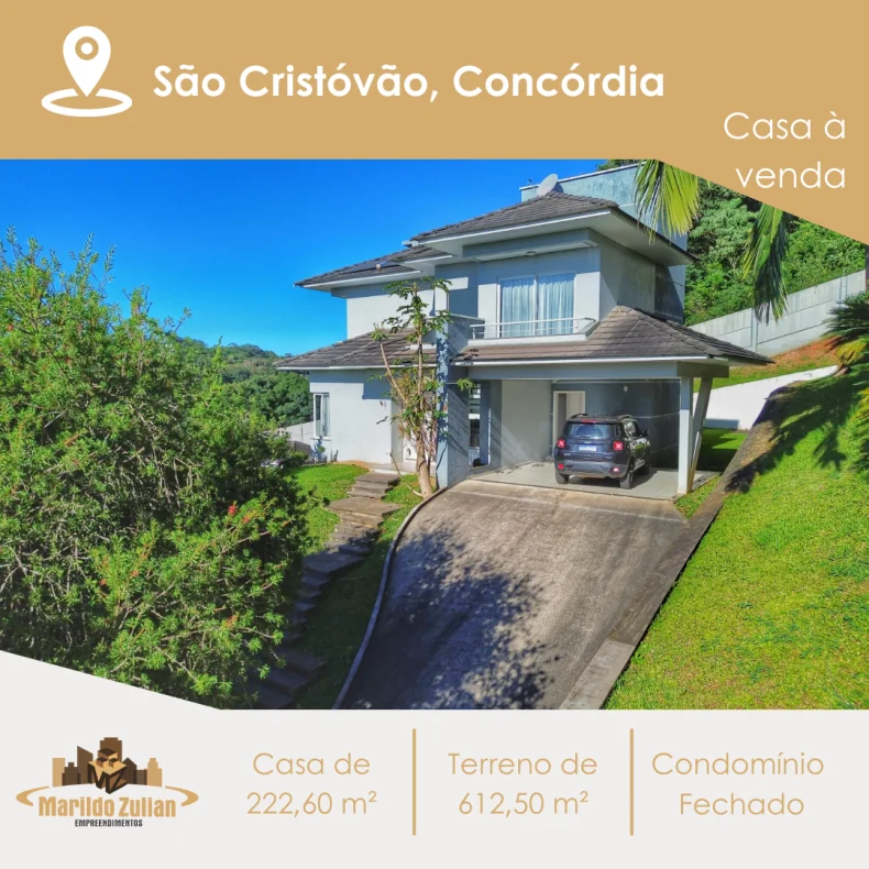 Casa em Condomínio Fechado