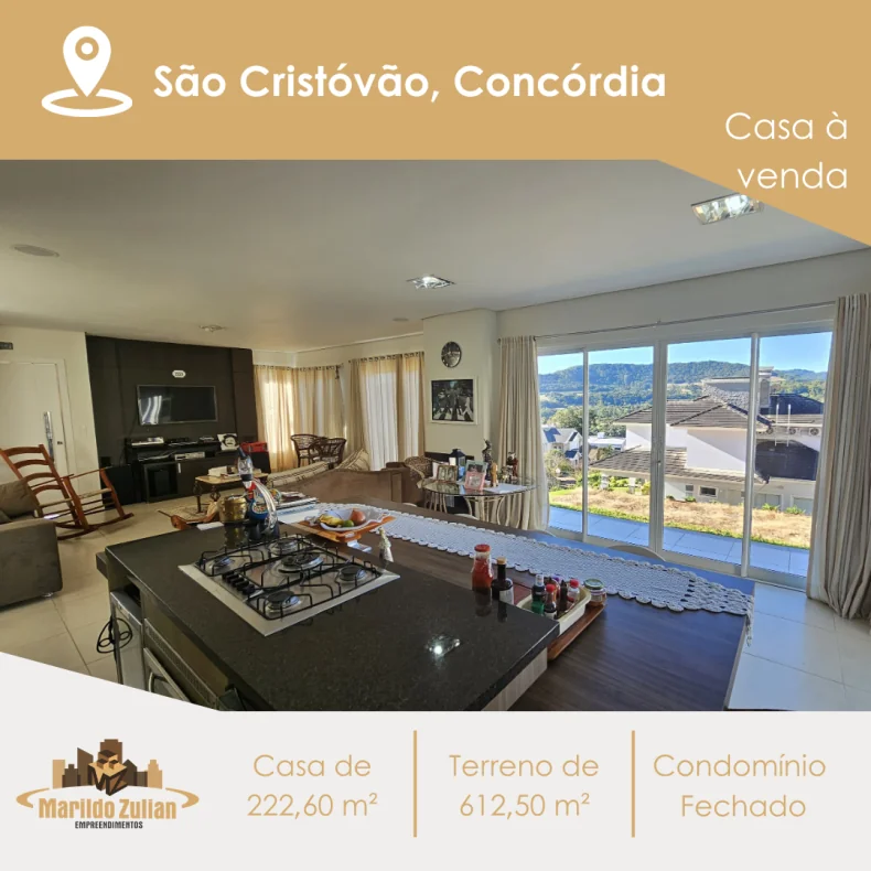 Casa em Condomínio Fechado
