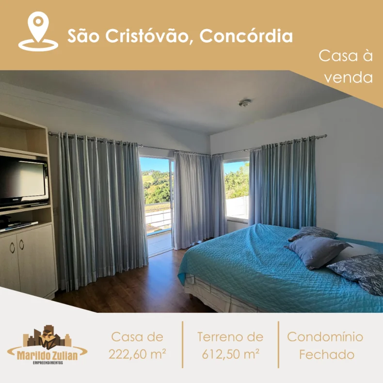 Casa em Condomínio Fechado