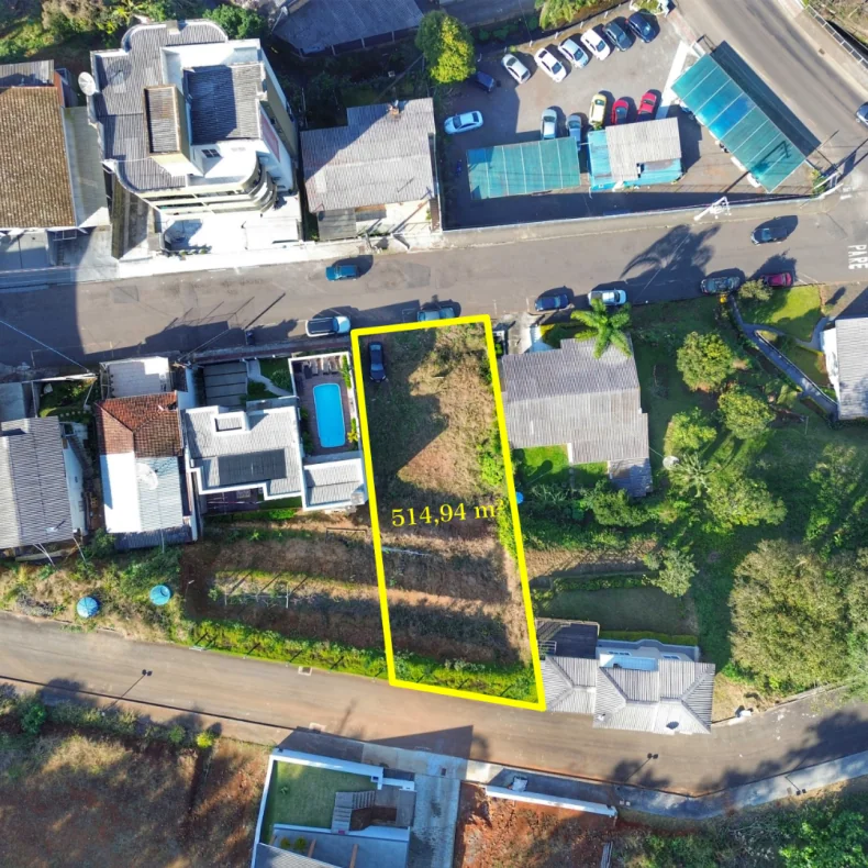 Terreno à venda próximo ao Fórum