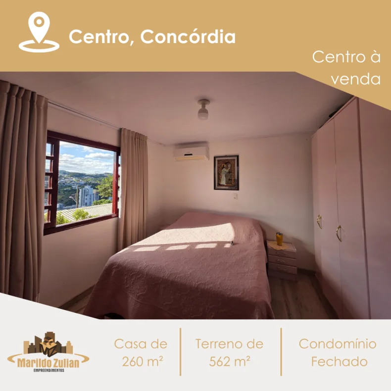 Casa com Visão da Cidade em Condomínio Fechado