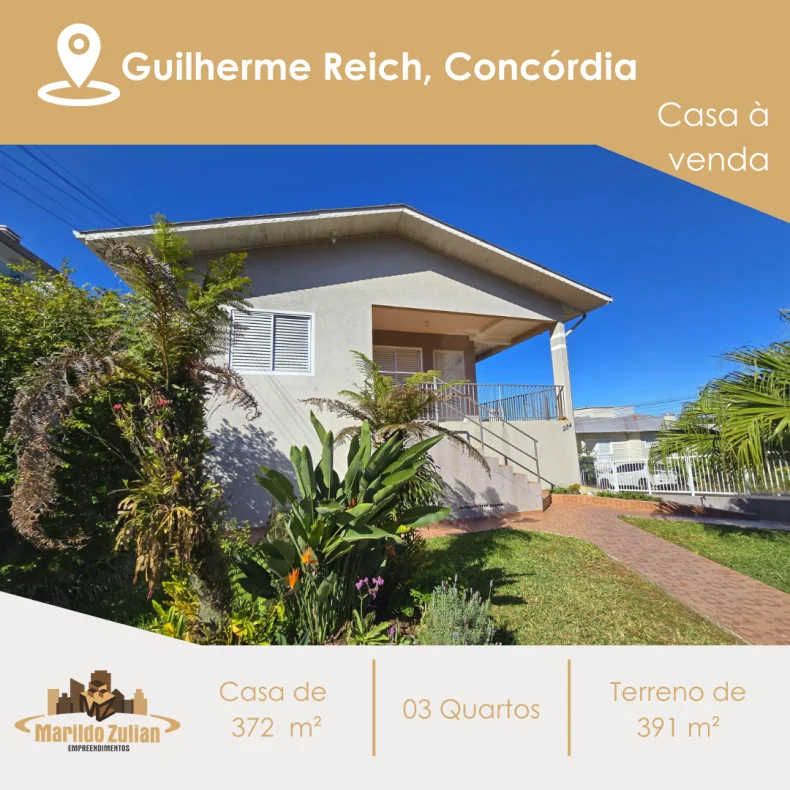 Casa de 2 Pavimentos em Terreno de Esquina