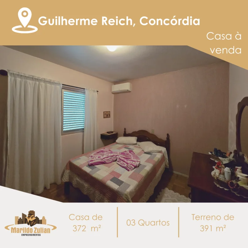 Casa de 2 Pavimentos em Terreno de Esquina