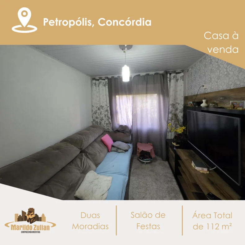 Casa com Duas Moradias à Venda – Bairro Petrópolis