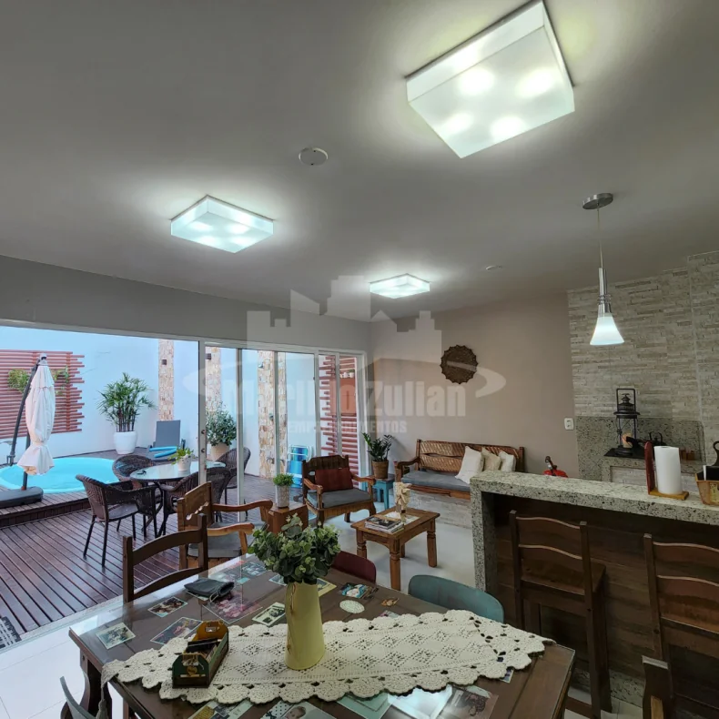 Casa dos Sonhos no Bairro Salete! 