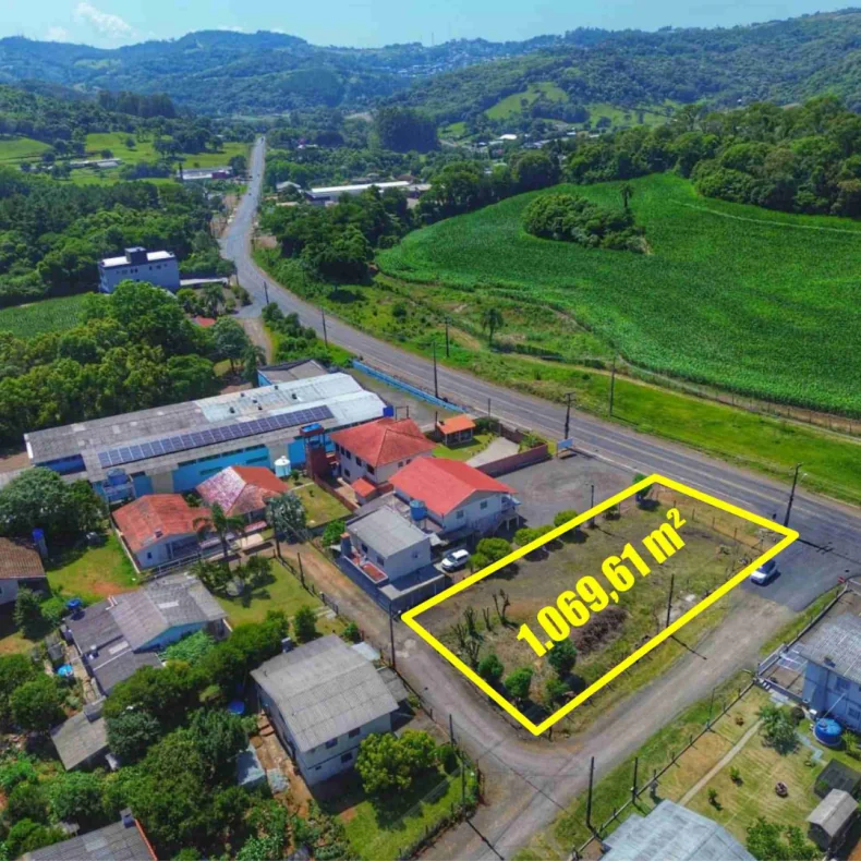  TERRENO À VENDA EM FRAGOSOS!