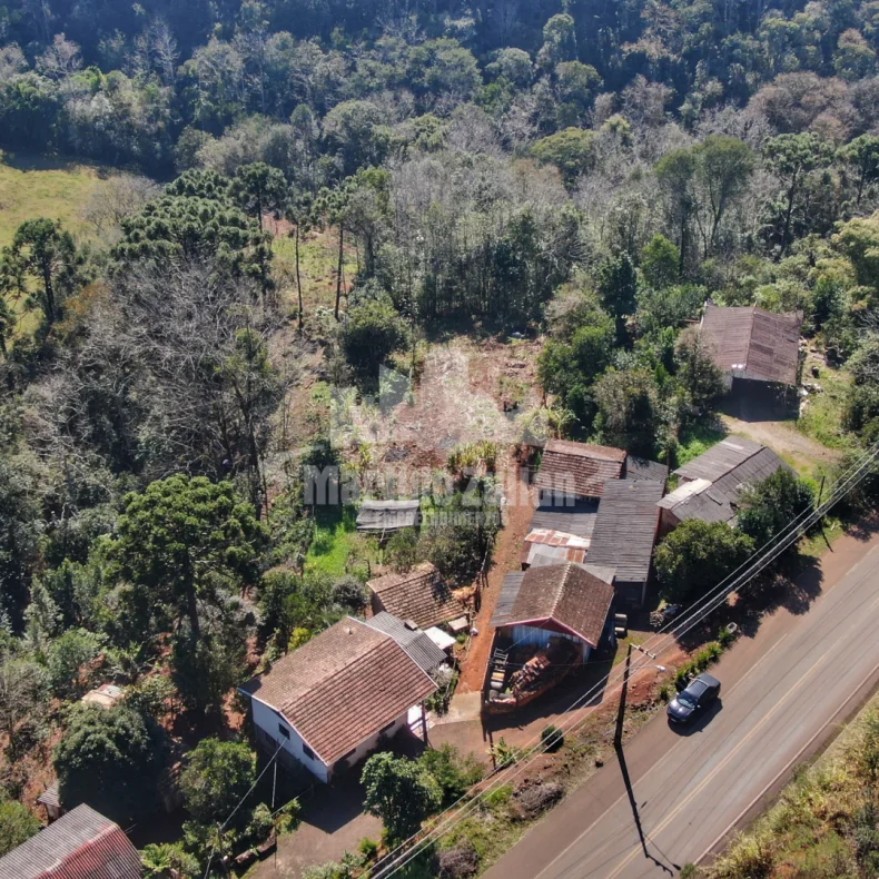 Terreno com Frente para a 29 de Julho